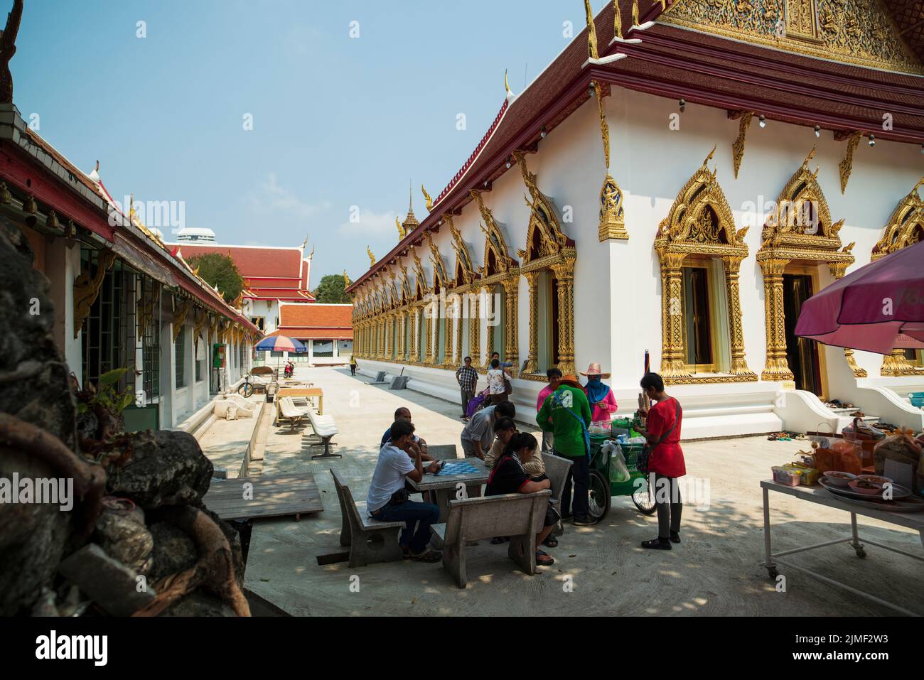 Wat Chana Songkhram Ratchaworamahawihan temple garden. It is a second class royal monastery in Phra Nakhon District. Stock Photo
