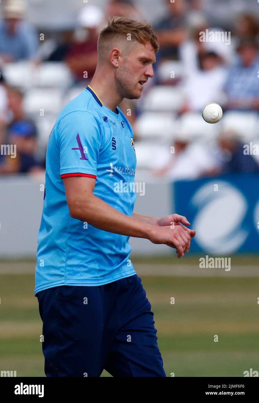 CHELMSFORD ENGLAND - AUGUST  05 : Essex's Jamie Porter during Royal London One-Day Cup match between Essex Eagles CCC against Derbyshire CCC at The Cl Stock Photo