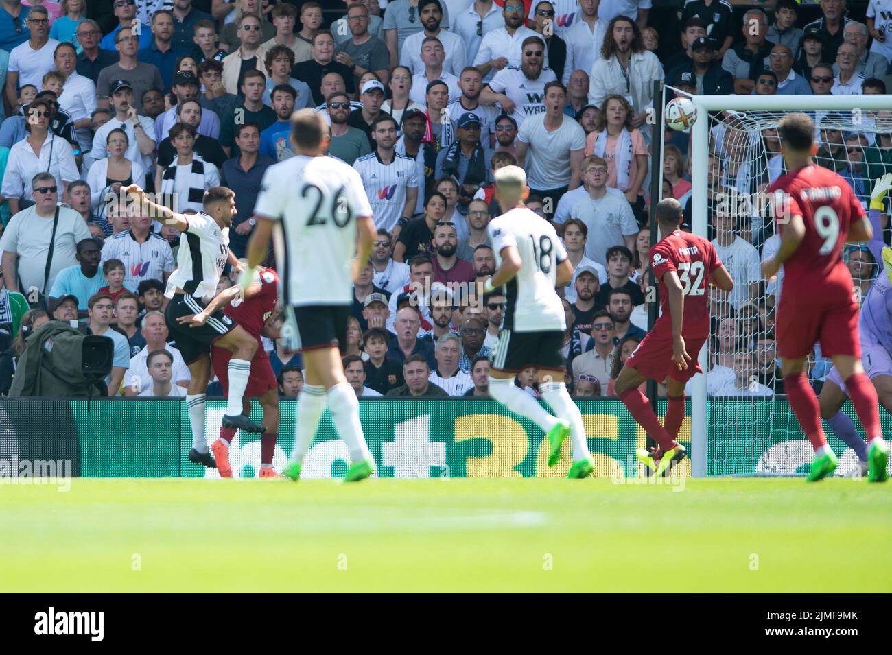 London, UK. 06th Aug, 2022. Aleksandar Mitrović of Fulham scores the opening goal during the Premier League match between Fulham and Liverpool at Craven Cottage, London, England on 6 August 2022. Photo by Salvio Calabrese. Editorial use only, license required for commercial use. No use in betting, games or a single club/league/player publications. Credit: UK Sports Pics Ltd/Alamy Live News Stock Photo