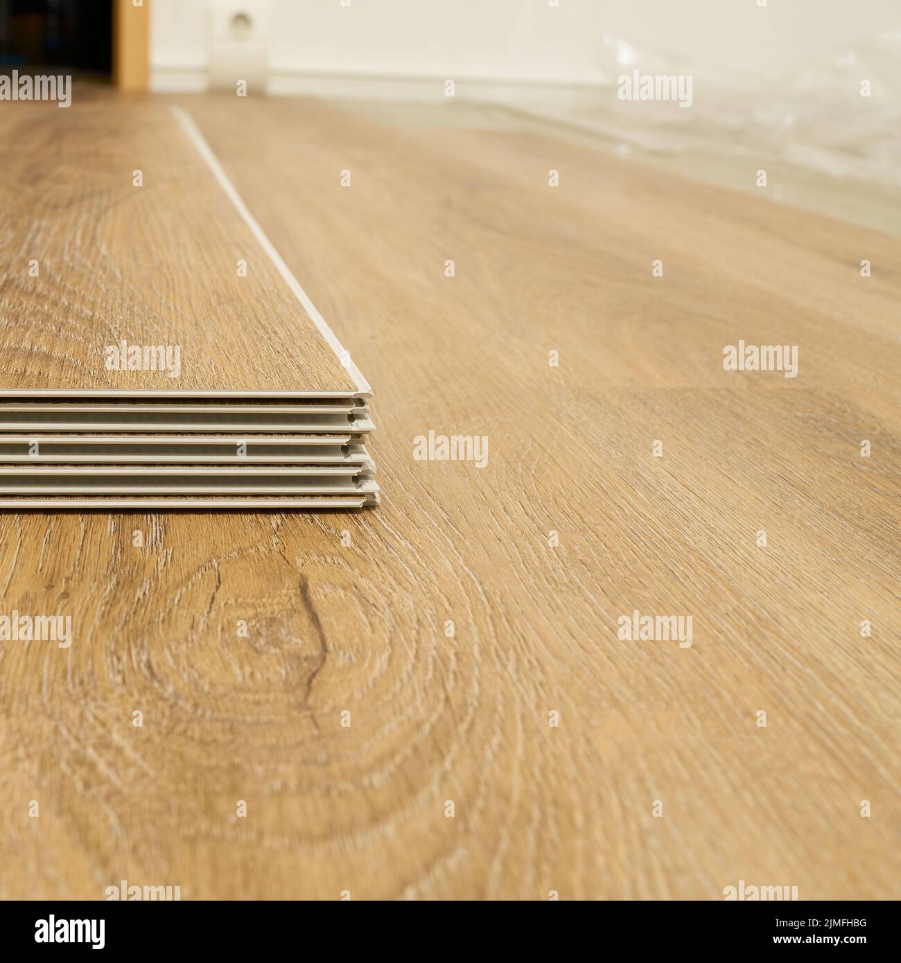 Milk White Carpet Grain Click Lock Apartments Lvp Flooring - China Plastic  Flooring, Engineered Flooring