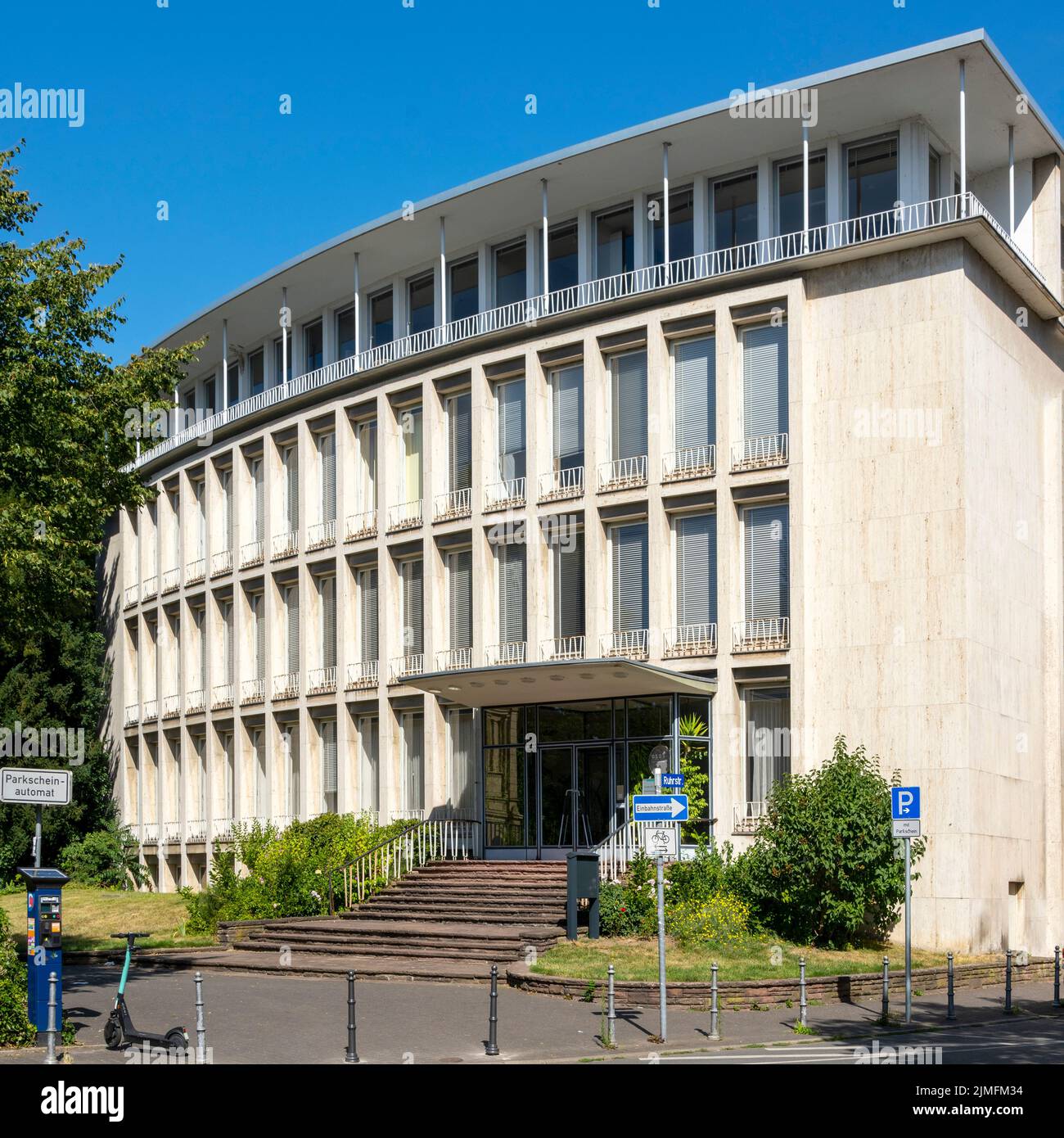 Deutschland, Nordrhein-Westfalen, Mühlheim an der Ruhr, Bürogebäude Auf der Delle 50 Stock Photo