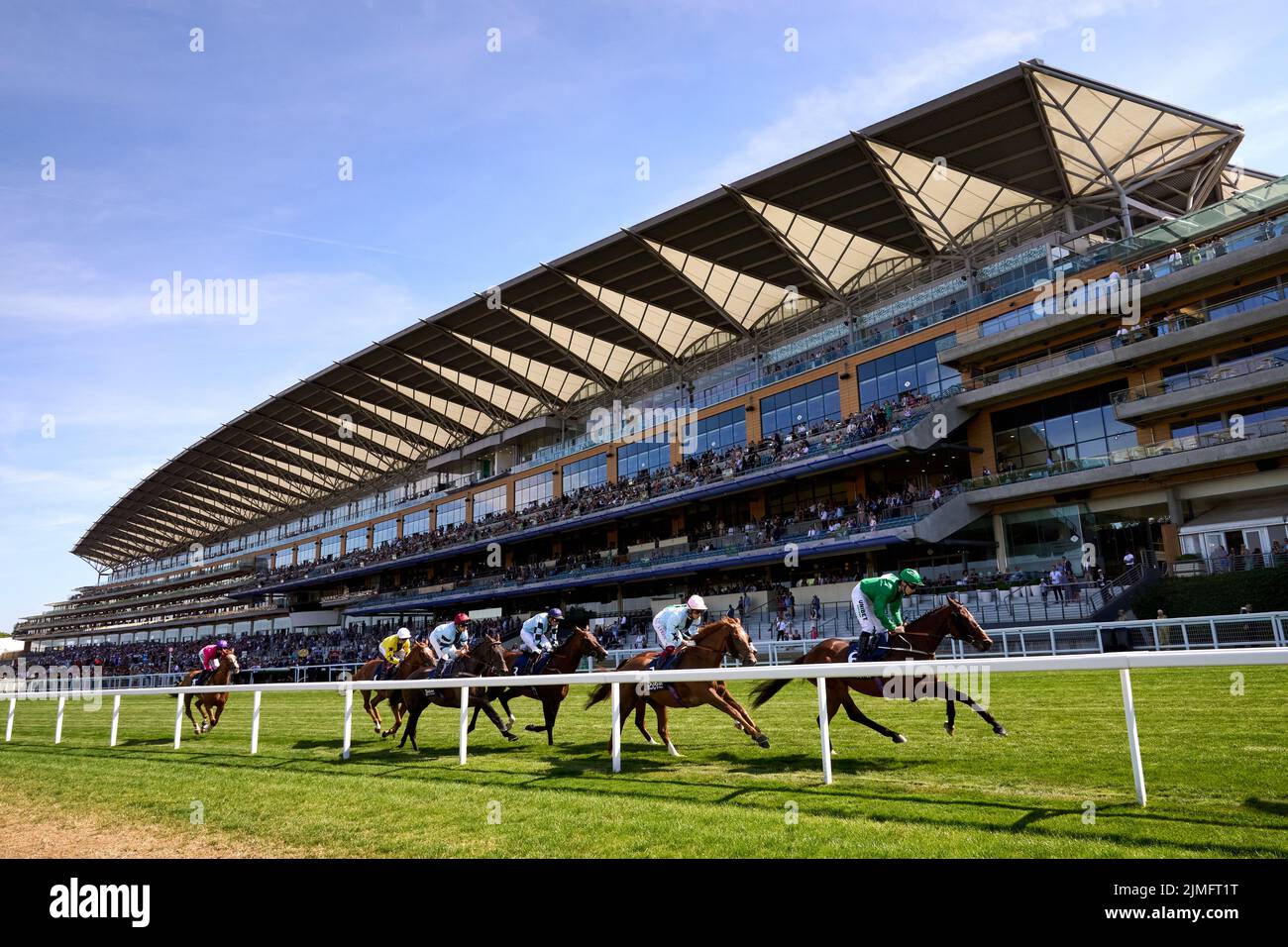 Themaxwecan (far right) ridden by Jamie Spencer the eventual winner of The Dubai Duty Free Shergar Cup Stayers during the opening stages of the race during the Shergar Cup Meeting at Ascot Racecourse. Picture date: Saturday August 8, 2022. Stock Photo
