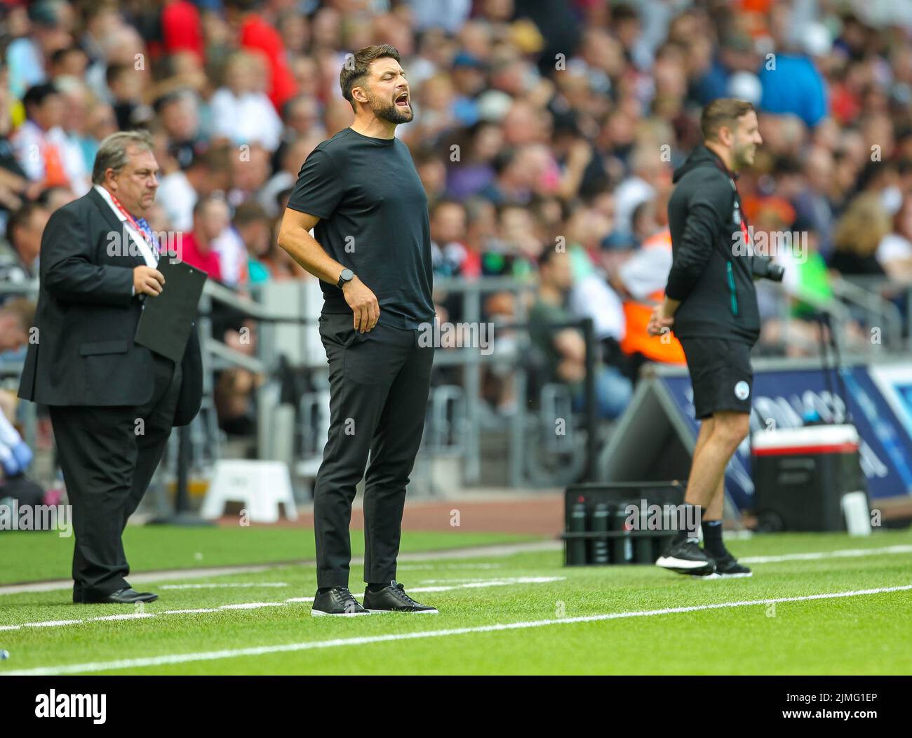 6th August 2022; Swansea.com stadium, Swansea, Wales; Championship football, Swansea versus Blackburn: Russell Martin manager of Swansea City shouts instructions to his players Stock Photo