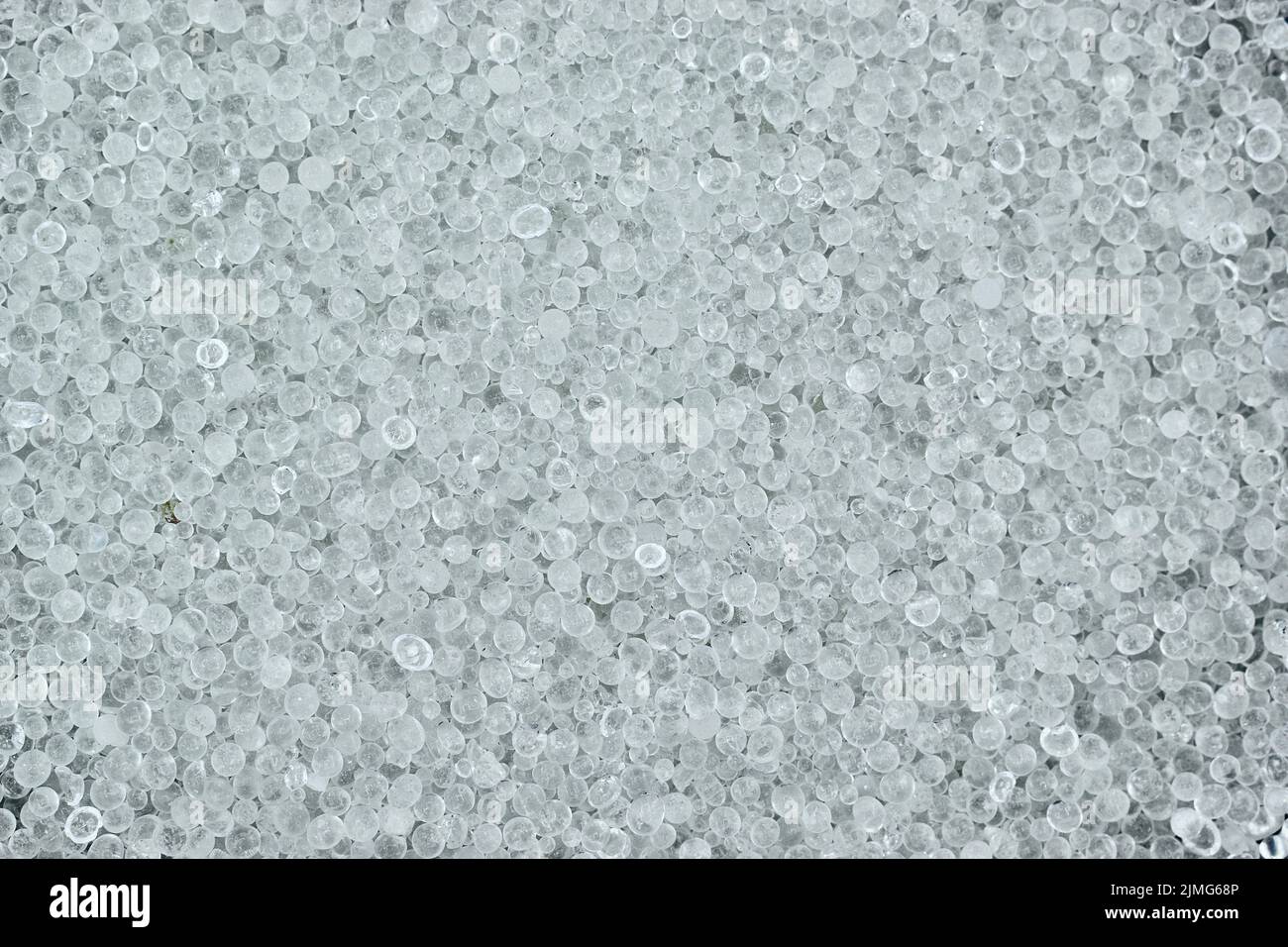 New silica gel crystals. It is a desiccant. It adsorbs and holds water