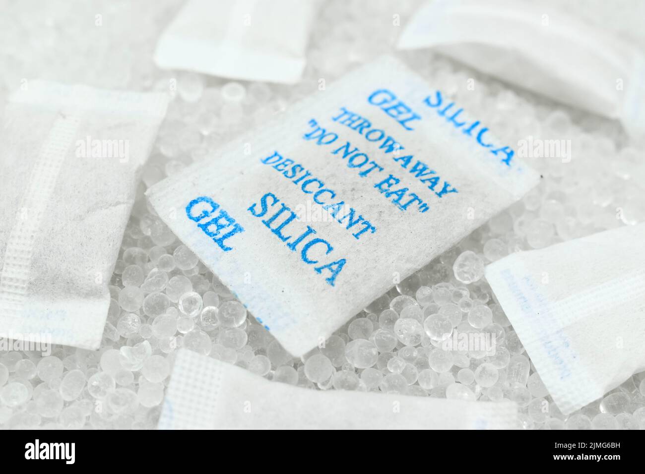 Silica gel pouches hi-res stock photography and images - Alamy
