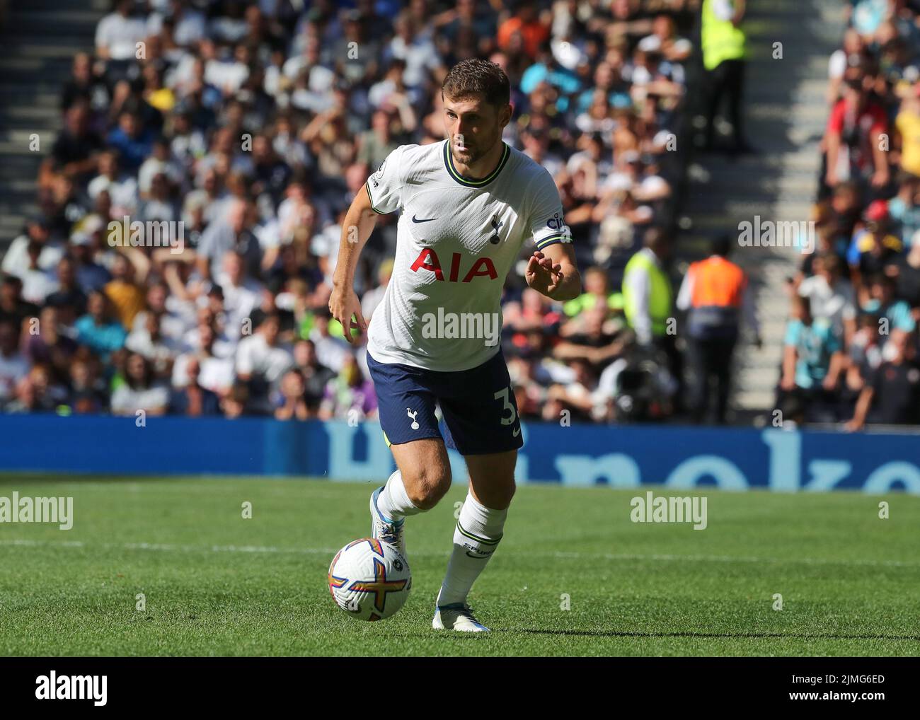 Ben Davies Of Tottenham Hi-res Stock Photography And Images - Alamy