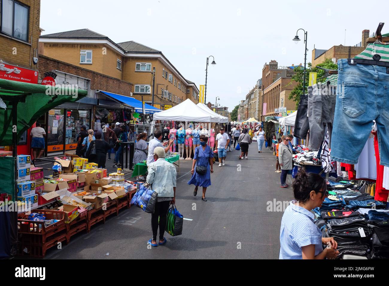East Street Market, known by locals as 'The Lane,' or 'East Lane,' is a street market in Walworth, south London. Stock Photo