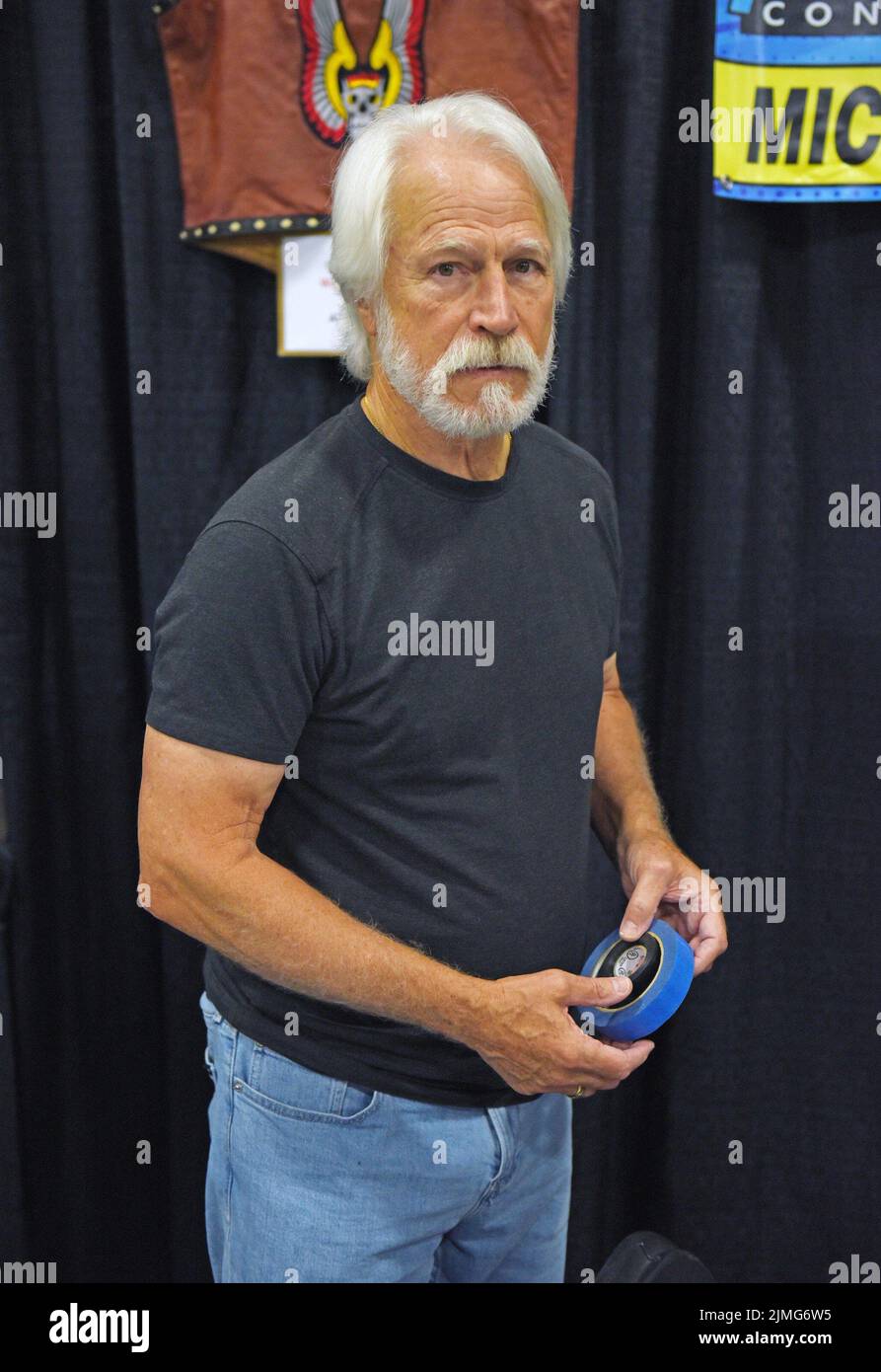 Knoxville, TN, USA. 5th Aug, 2022. Michael Beck in attendance for Fanboy Expo 2022, Knoxville Convention Center, Knoxville, TN August 5, 2022. Credit: Derek Storm/Everett Collection/Alamy Live News Stock Photo