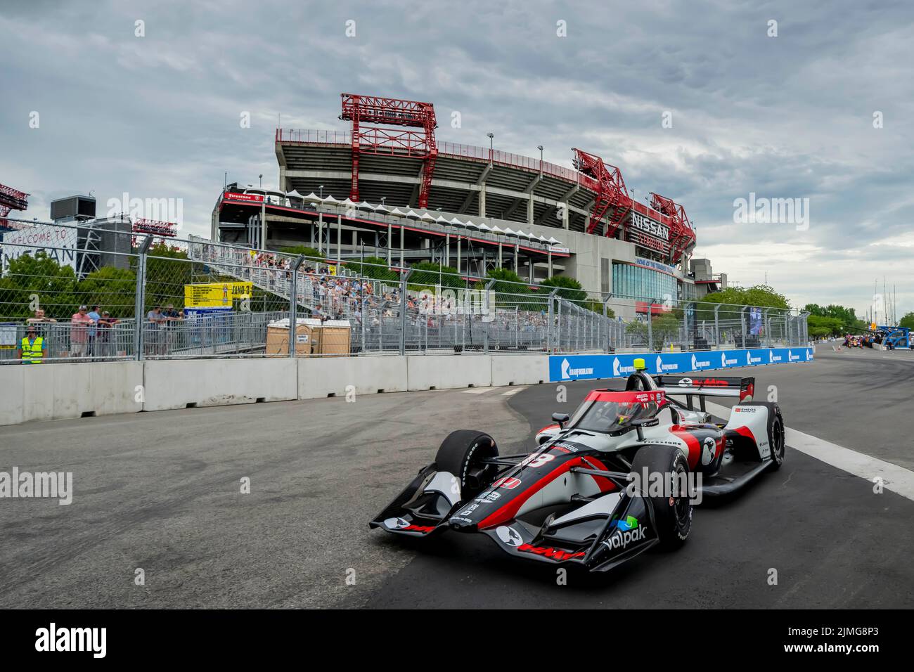 Nashville, TN, USA. 5th Aug, 2022. DAVID MALUKAS (18) (R) of Chicago, Illinois travels through the turns during a practice for the Big Machine Music City Grand Prix on the Streets Of Nashville in Nashville TN. (Credit Image: © Walter G. Arce Sr./ZUMA Press Wire) Stock Photo