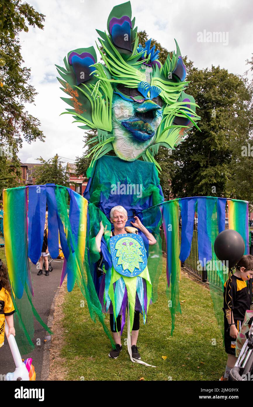 Belfast, UK. 06th Aug, 2022. Féile an Phobail Carnival Parade a few ...