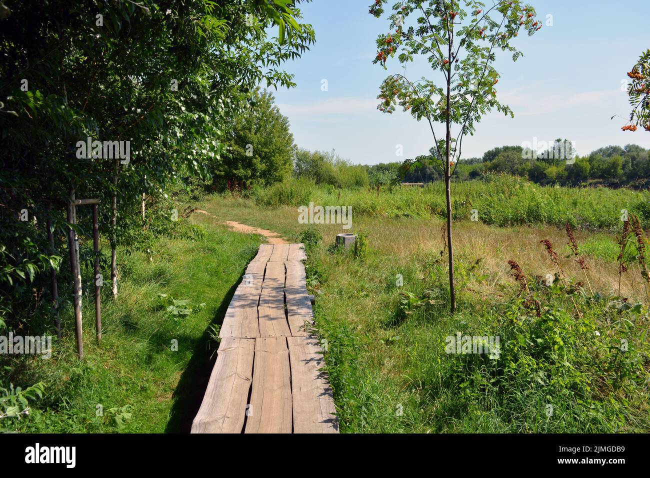 pilgrim path along steep steps to the … – License image – 70057520 ❘  lookphotos