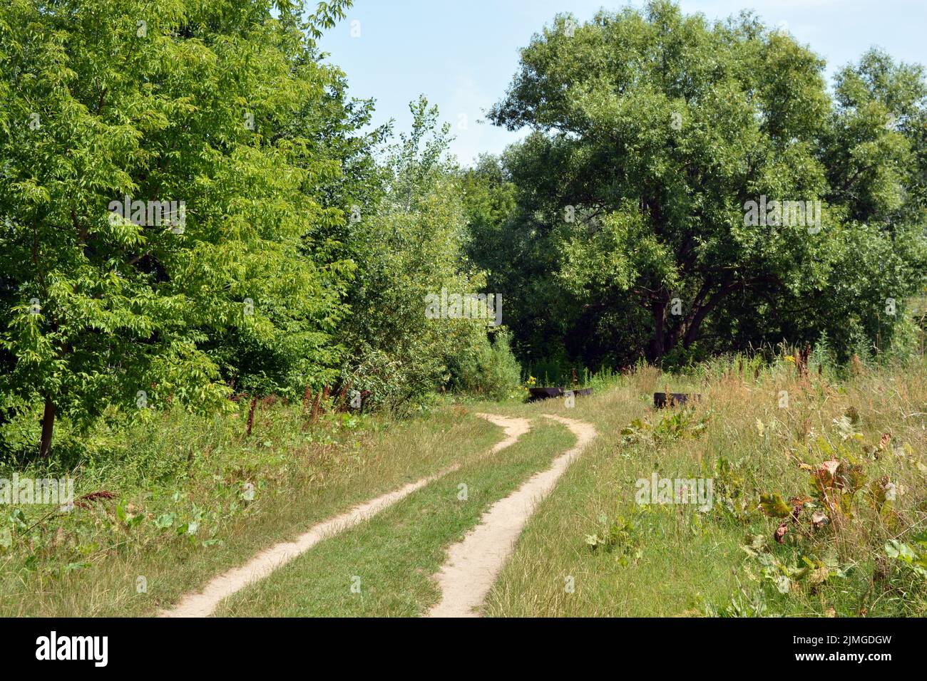 pilgrim path along steep steps to the … – License image – 70057520 ❘  lookphotos