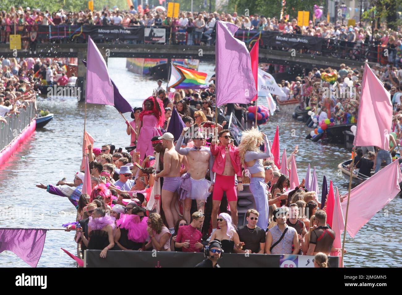 Amsterdam Netherlands 06th Aug 2022 Revellers Enjoys On The Boat