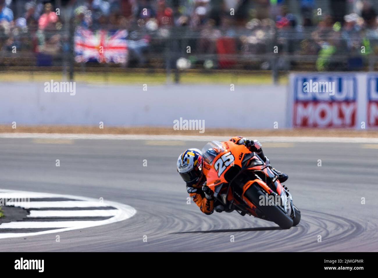 6th August 2022; Silverstone Circuit, Silverstone, Northamptonshire, England: British MotoGP Grand Prix, Qualifying: Number 25 Tech3 KTM Factory Racing bike ridden by Raul Fernandez during qualifying at the British MotoGP Stock Photo