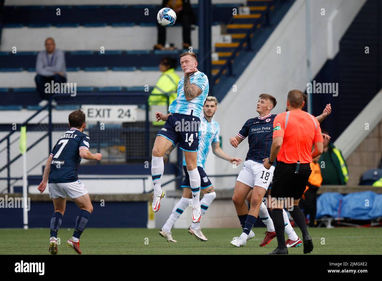 Starks Park, Kirkcaldy, Fife, UK. 6th Aug, 2022. Scottish Championship league football, Raith Rovers versus Dundee: Lee Ashcroft of Dundee heads clear from Kyle Connell of Raith Rovers Credit: Action Plus Sports/Alamy Live News Stock Photo