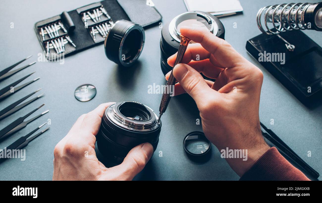 electronic device service photo camera lens repair Stock Photo Alamy