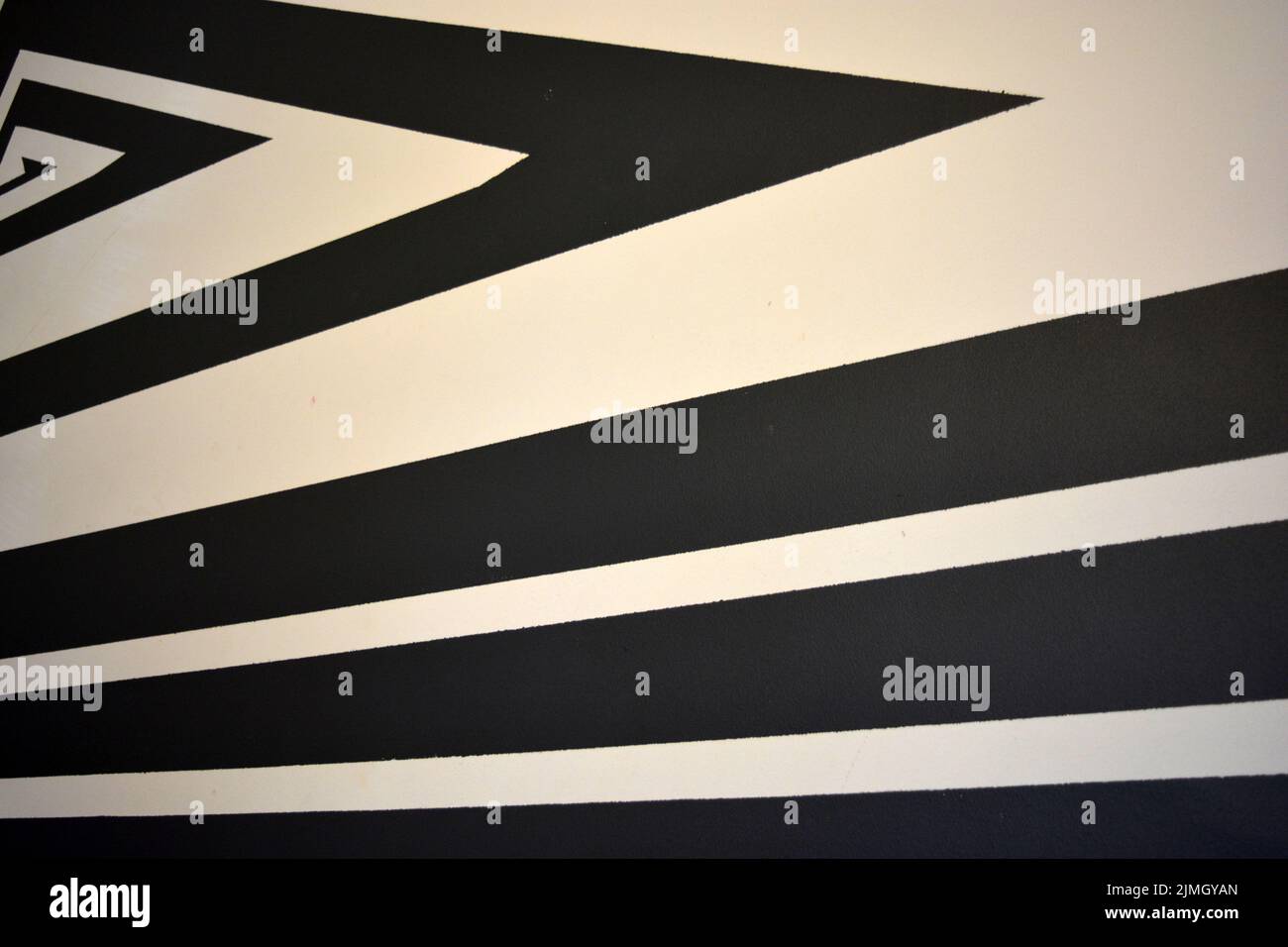 A black and white drawing of stripes of different widths and lengths ...