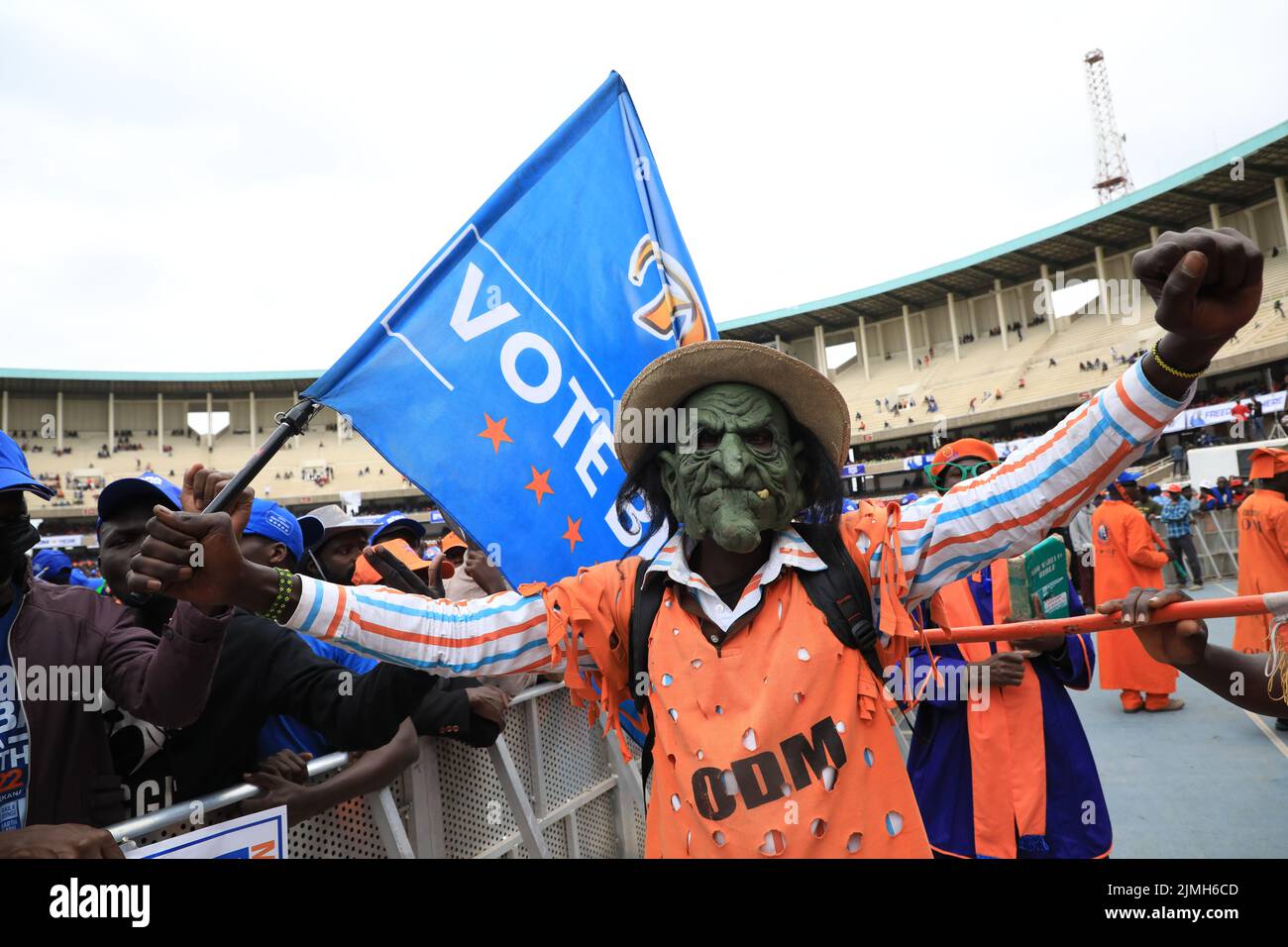 Nairobi, Kenya. 06th Aug, 2022. A supporter of Azimio la Umoja One Kenya presidential candidate Raila Odinga reacts during the final day of campaigns at the Kasarani Stadium in Nairobi. The August 9, 2022 general elections will be his fifth attempt at the presidency. Credit: SOPA Images Limited/Alamy Live News Stock Photo