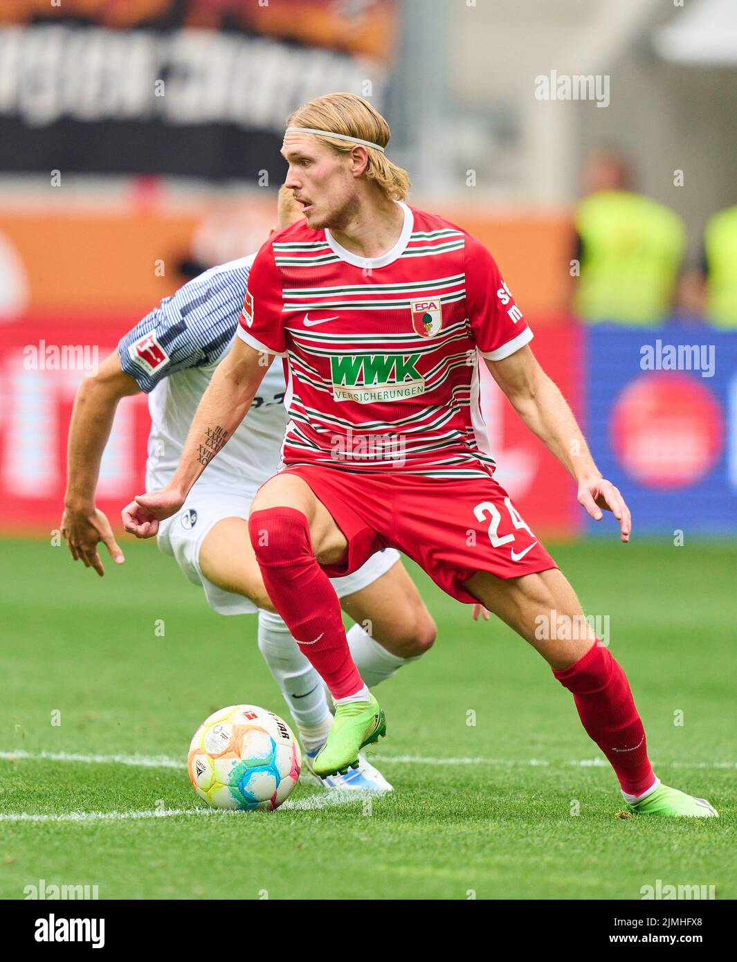 Hans Fredrik JENSEN FCA 24  in the match FC AUGSBURG - SC FREIBURG 0-4 1.German Football League on Aug 06, 2022 in Augsburg, Germany. Season 2022/2023, matchday 1, 1.Bundesliga, FCB, Munich, 1.Spieltag © Peter Schatz / Alamy Live News    - DFL REGULATIONS PROHIBIT ANY USE OF PHOTOGRAPHS as IMAGE SEQUENCES and/or QUASI-VIDEO - Stock Photo