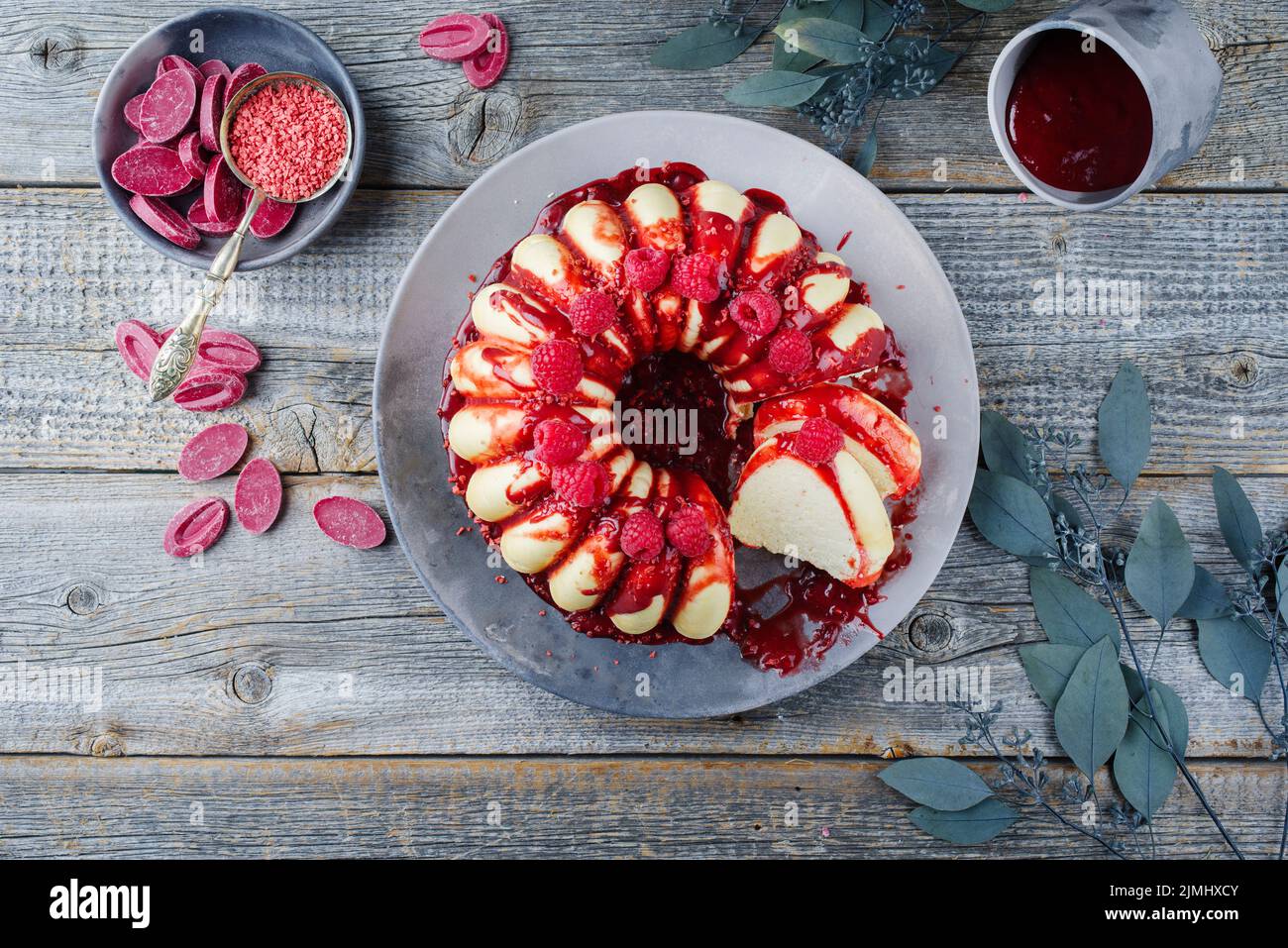 Traditional Italian budino di ricotta cheesecake pudding with chocolate