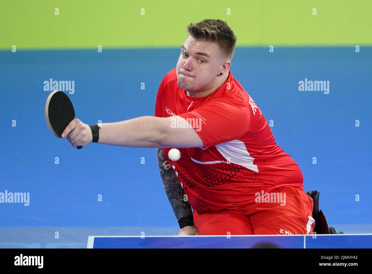 England 's Jack Hunter-Spivey in action against Nigeria's Nasiru Sule in the Men's Singles Classes 3-5 - Gold Medal Match at The NEC on day nine of the 2022 Commonwealth Games in Birmingham. Picture date: Saturday August 6, 2022. Stock Photo