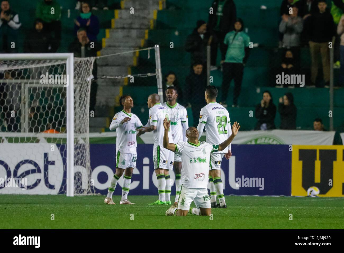 Rio de Janeiro, Brazil. June 08, 2022, Ademir of Atletico-MG during the  match between Fluminense and Atletico-MG as part of Brasileirao Serie A  2022 at Maracana Stadium on June 08, 2022 in