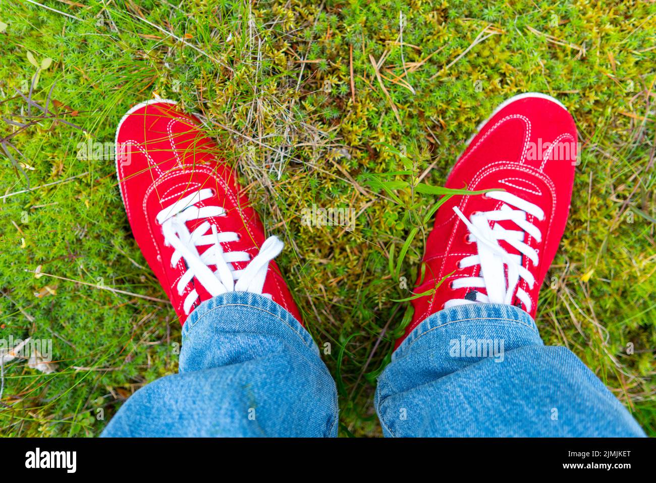 White jeans hi-res stock photography and images - Alamy