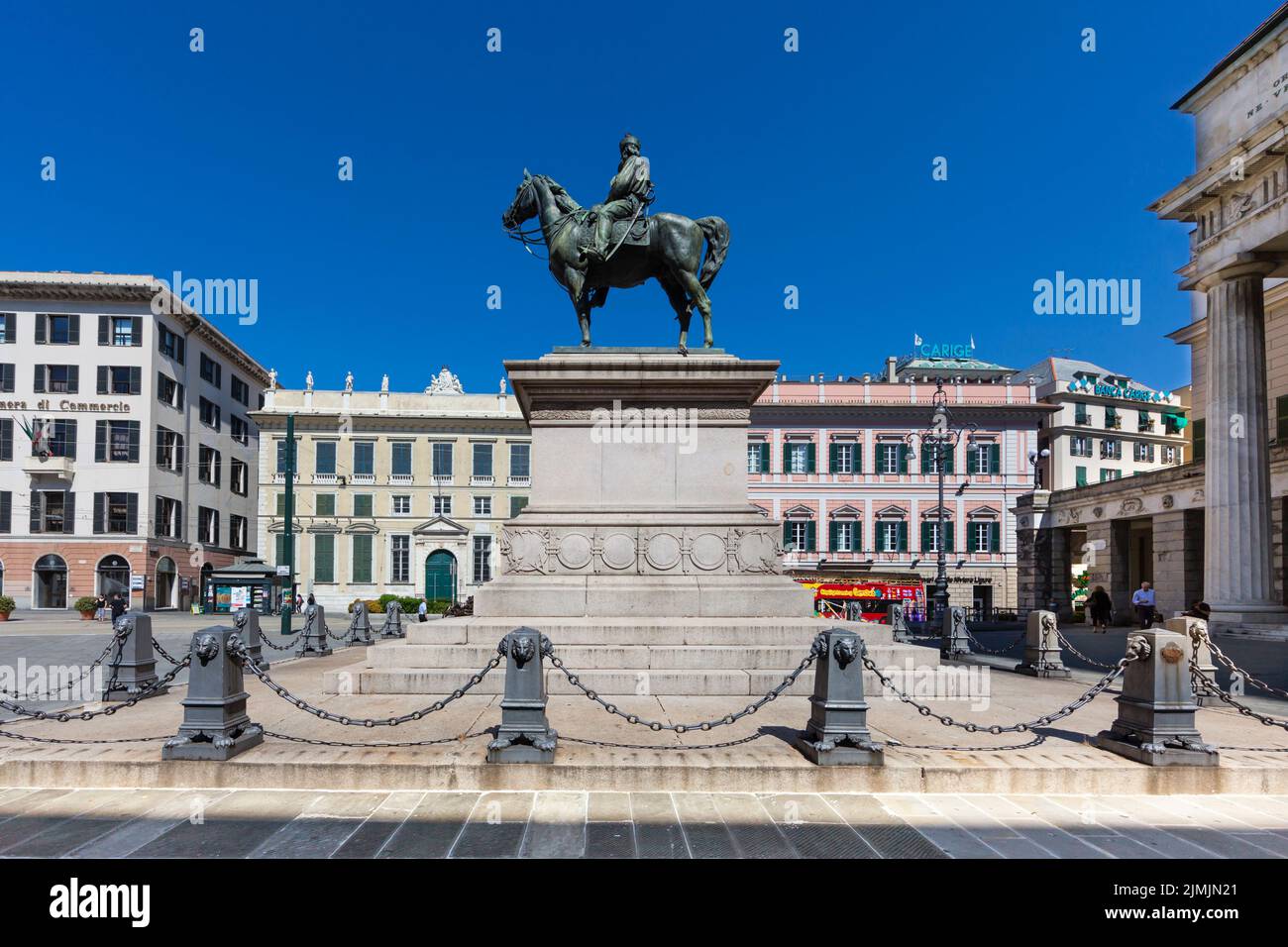 Monument of Giuseppe Garibaldi Stock Photo Alamy