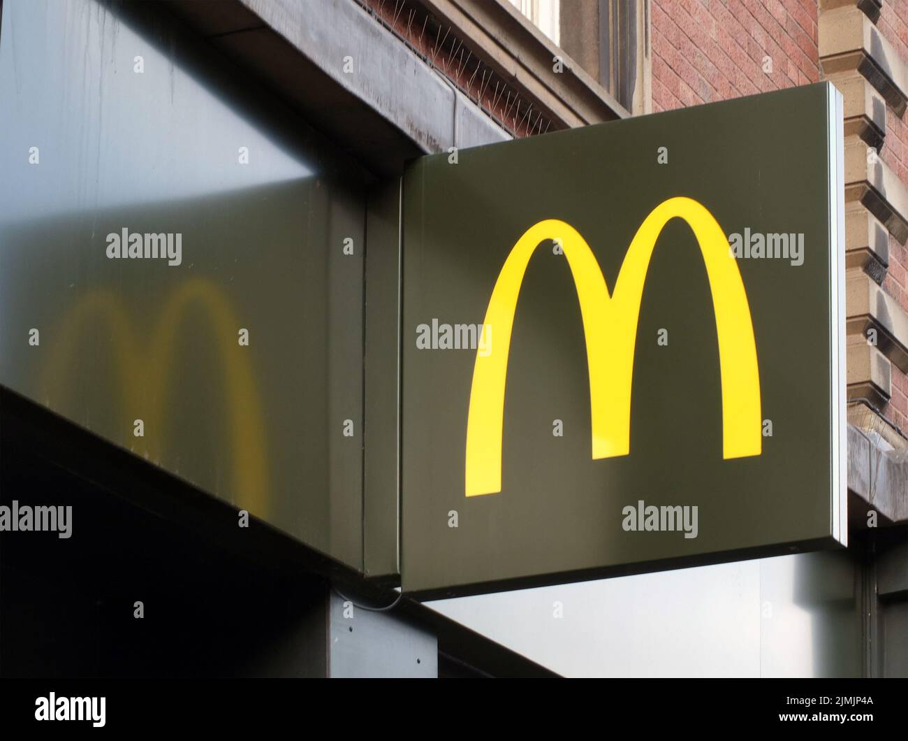 Golden arches logo sign above a McDonalds burger restaurant in leeds ...