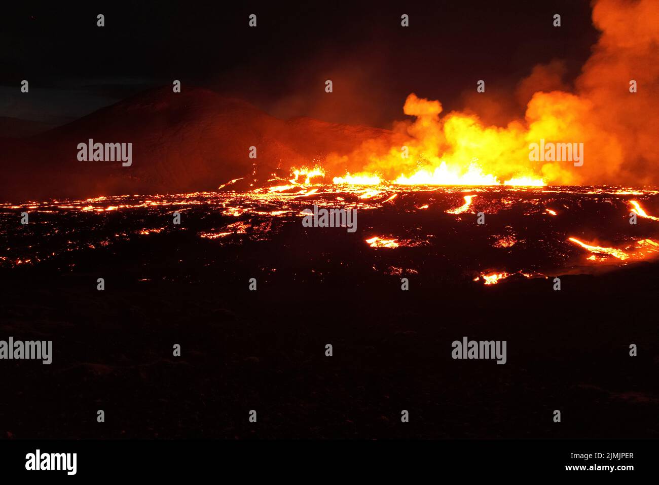 Meradalir Volcano 2022, Volcanic Eruption in Iceland Stock Photo - Alamy