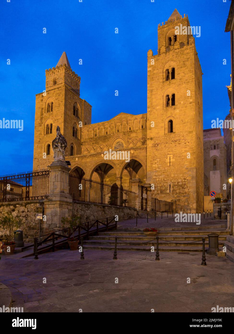 Kathedrale Santissimo Salvatore Stock Photo