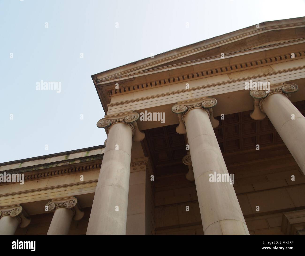 Street view of the classical columns on the facade of the historic 19th century manchester gallery Stock Photo