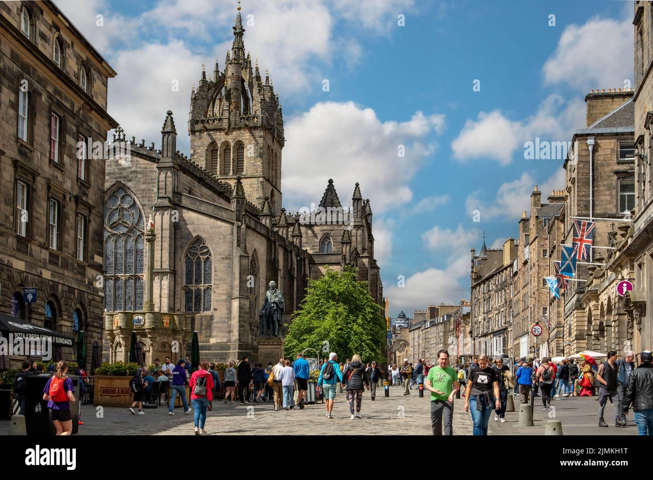 St Gile's Cathedral and the Royal Mile, Edinburgh, Mid-Lothian, Scotland Stock Photo