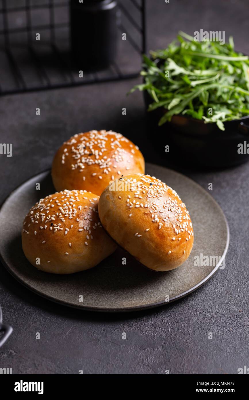 Burger buns with sesame seeds Stock Photo Alamy