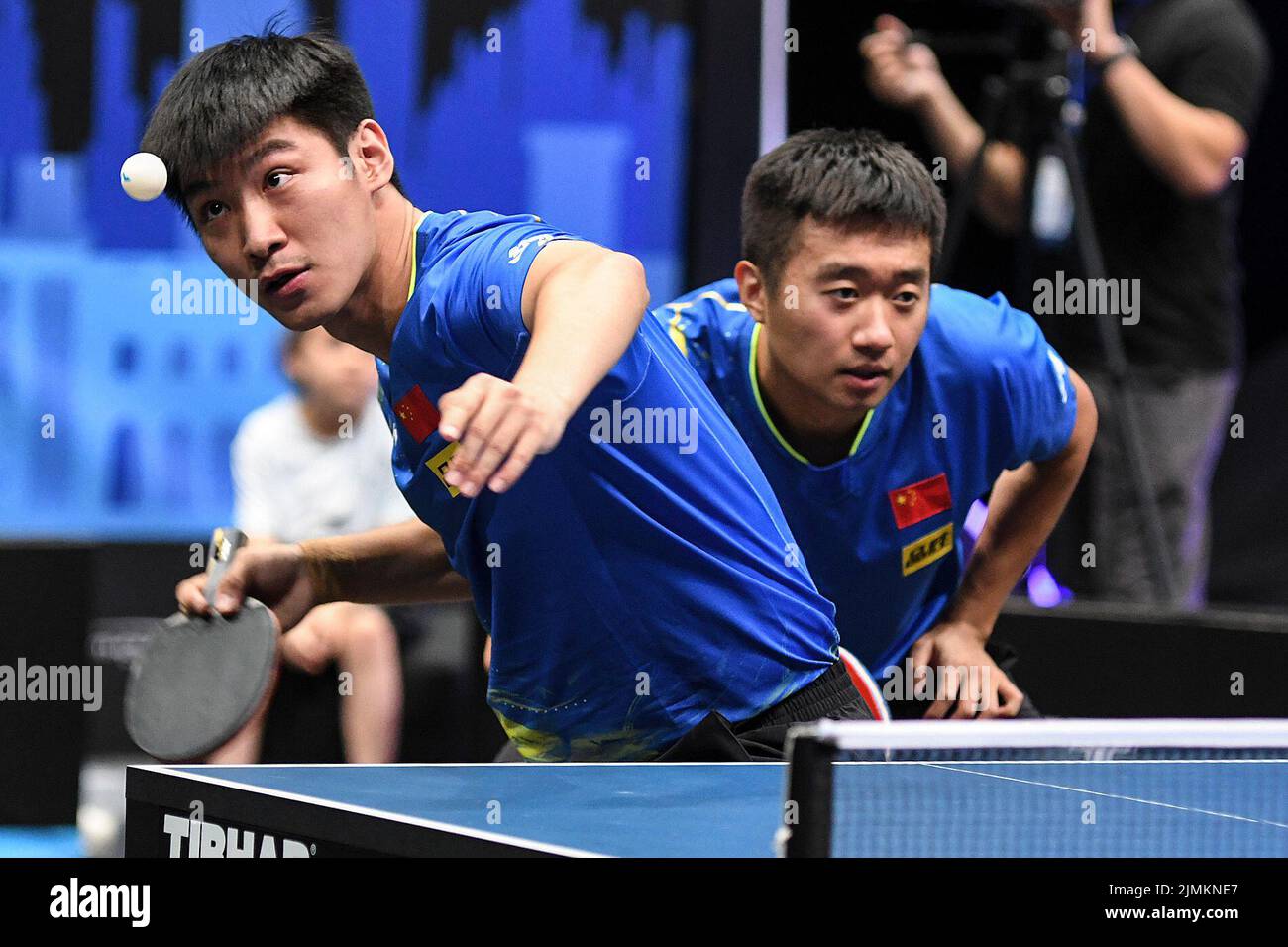 Mens table tennis doubles final hires stock photography and images Alamy