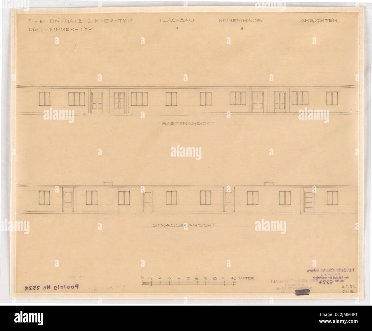 Poelzig Hans (1869-1936), settlement project (06.07.1932): row house, 2.5 and 3 rooms, flat building, views 1: 100. Pencil on transparent, 33.8 x 41 cm (including scan edges) Stock Photo