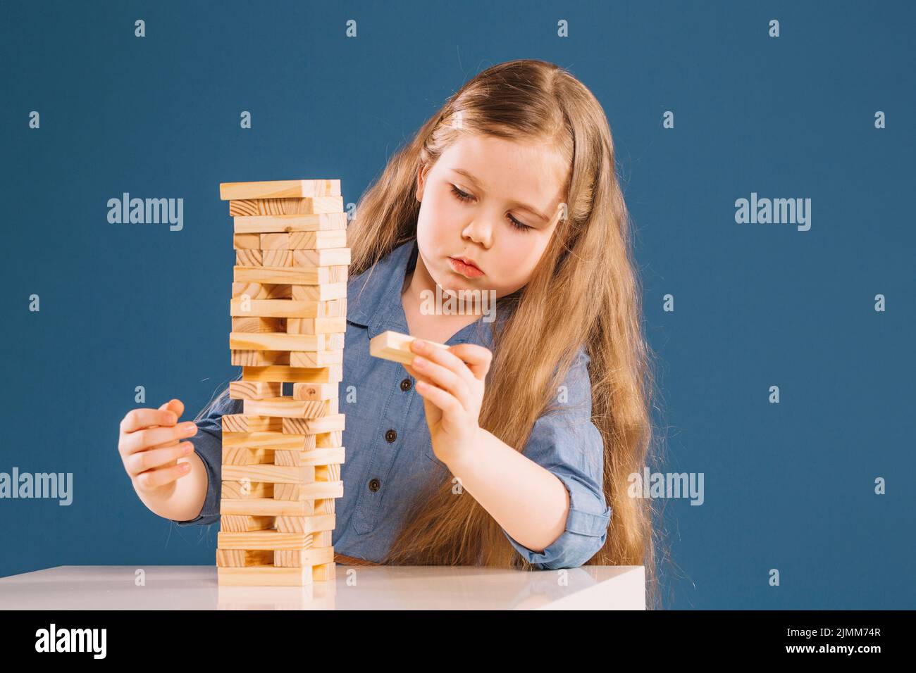 Removing block hi-res stock photography and images - Alamy