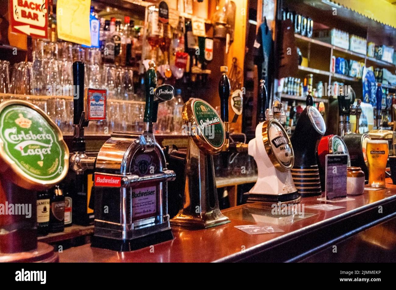 Irish seaside pub hires stock photography and images Alamy
