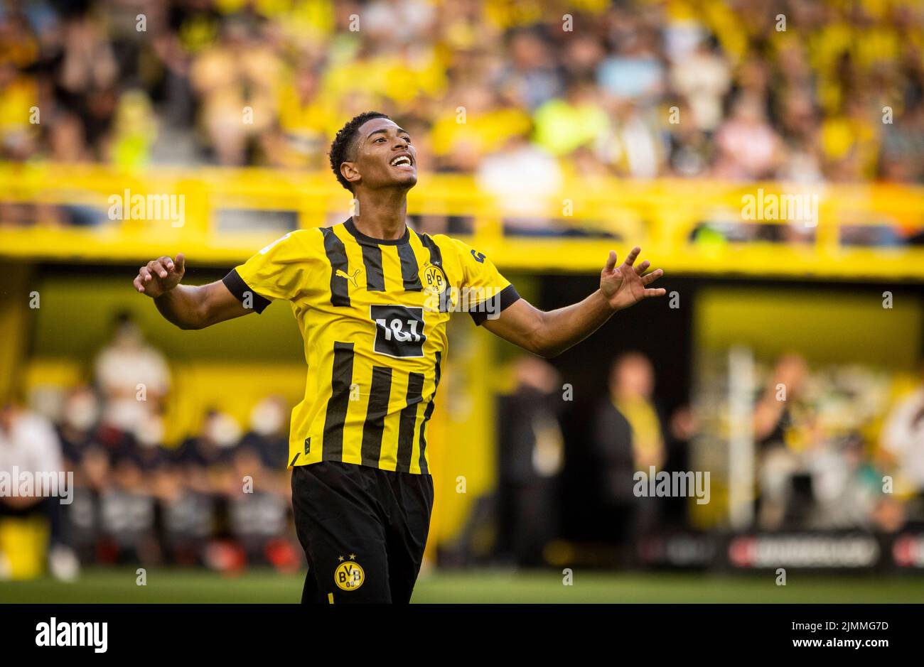 Jude Bellingham (BVB) Borussia Dortmund Bayer Leverkusen 06.08.2022