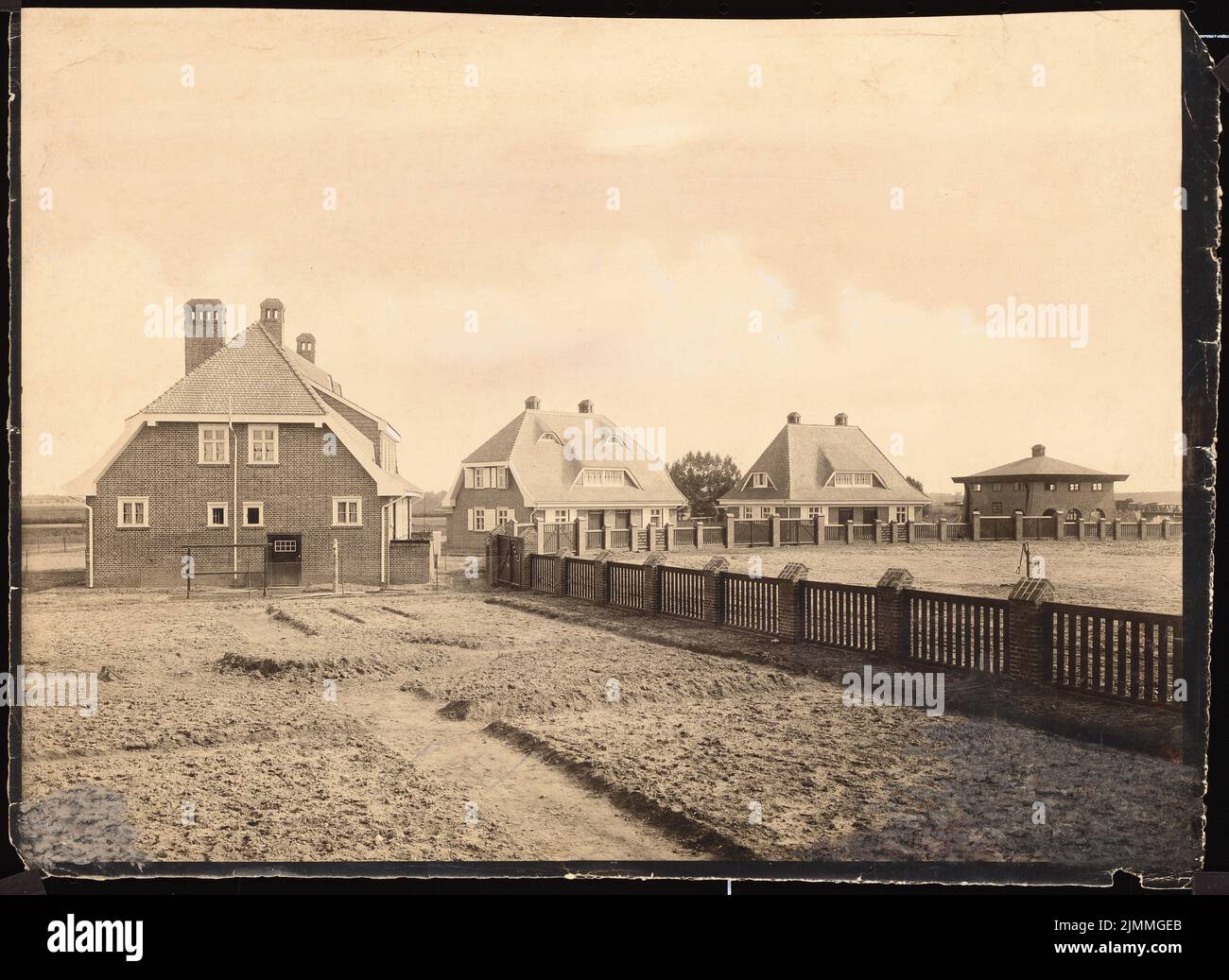Poelzig Hans (18691936), chemical factory, Luban (19101910) Workers