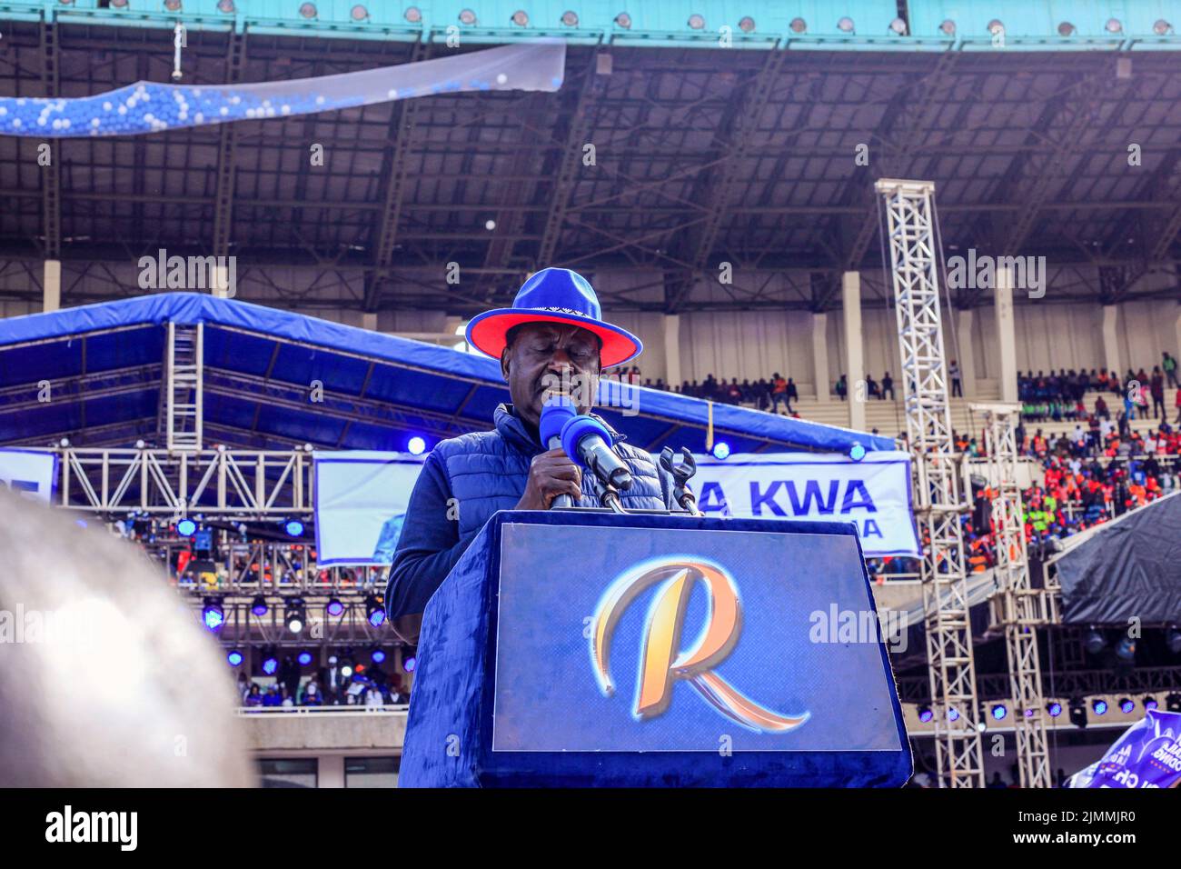 the-azimio-la-umoja-one-kenya-presidential-candidate-raila-odinga-gives