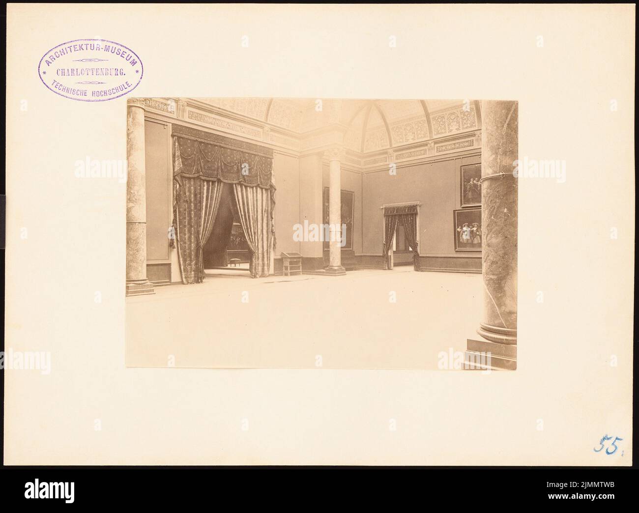 Cuypers P. J. H. (1827-1921), Reichsmuseum, Amsterdam (1885): Entrance to the room with the 'Nachtwake' by Rembrandt. Photo on paper, on cardboard, 20.1 x 27.4 cm (including scan edges) Stock Photo