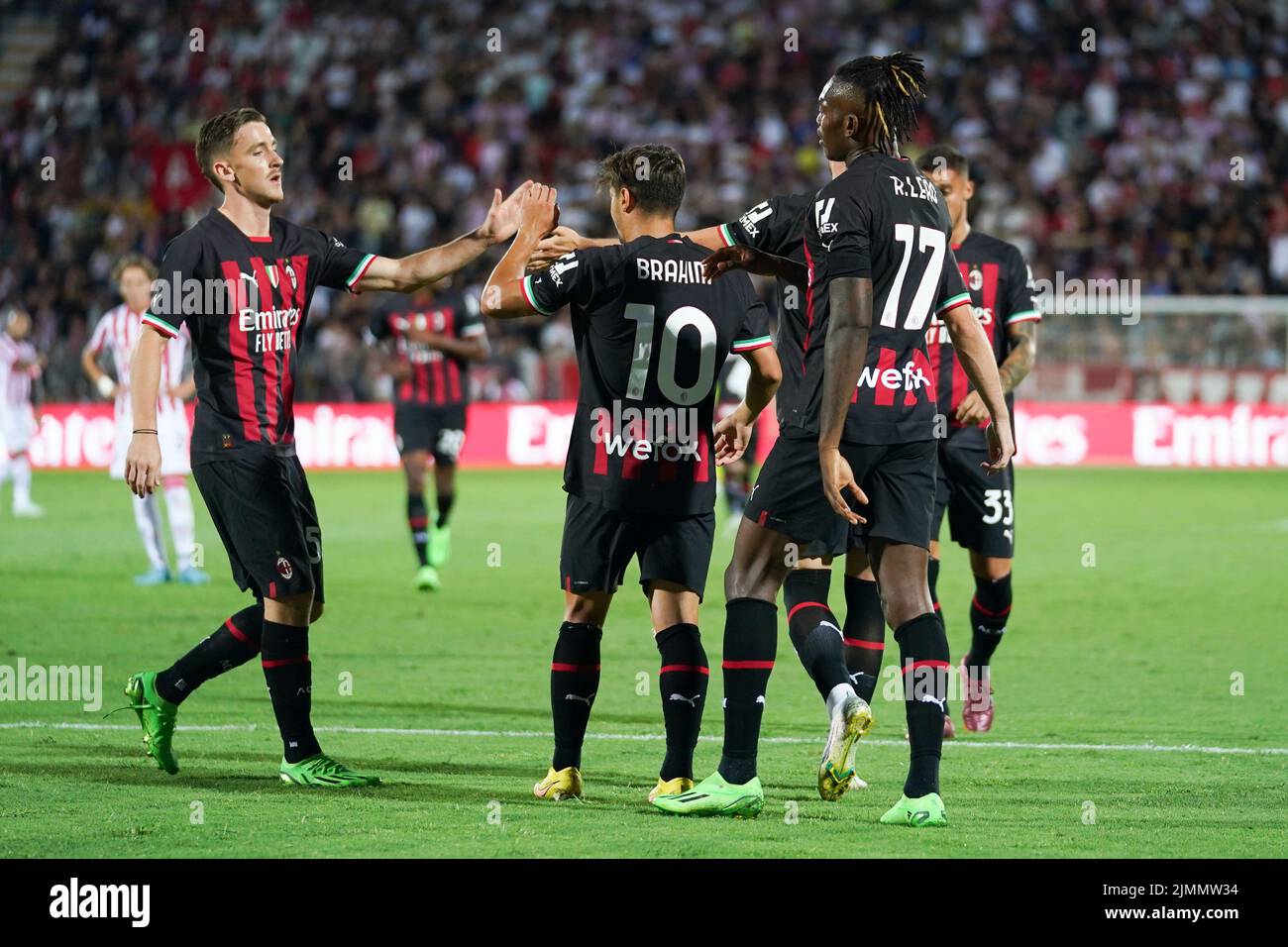 AC Milan players celebrate after a goal Vicenza, August, 6th 2022,  Romeo Menti Stadium  lr Vicenza Vs AC Milan Photo Luca Taddeo / Insidefoto  ITALY Stock Photo