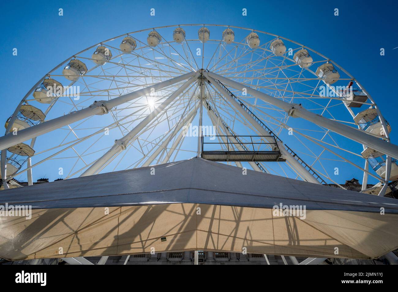 London, UK. 7th Aug, 2022. The big wheel at Somerset House as part of This Bright Land, a new cultural festival created in collaboration with Gareth Pugh and Carson McColl, which runs until 29 August 2022. Credit: Guy Bell/Alamy Live News Stock Photo