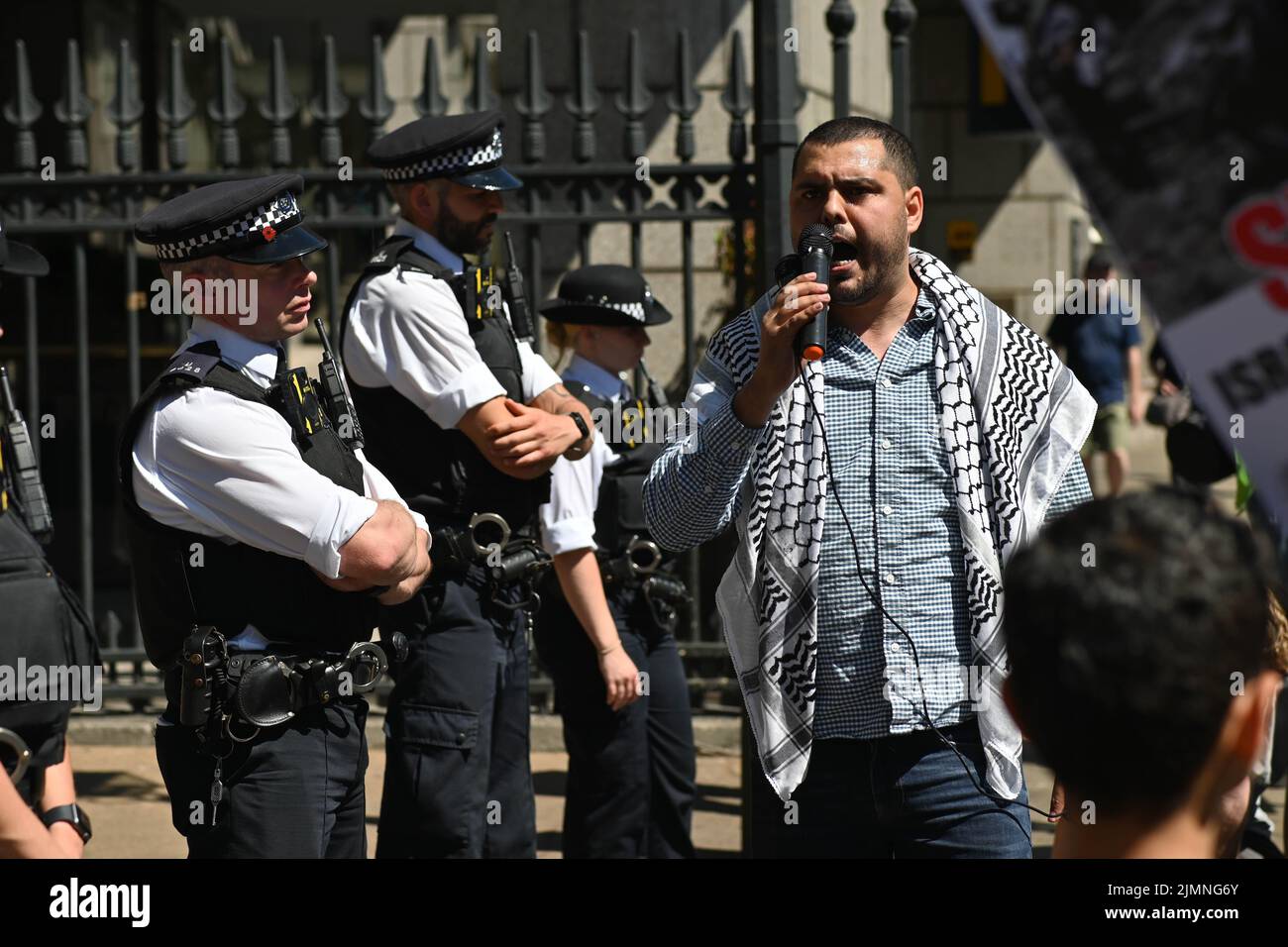 Israeli Embassy London, UK. 7th August 2022. Palestinians activist arent happy the British police confiscate Palestine flag at the protest of Israeli strikes on unarmed civilian in Gaza kill 10 Palestinians (including a 5-year-old girl) and injure 55 the whole democracy world is silent. Credit: See Li/Picture Capital/Alamy Live News Stock Photo
