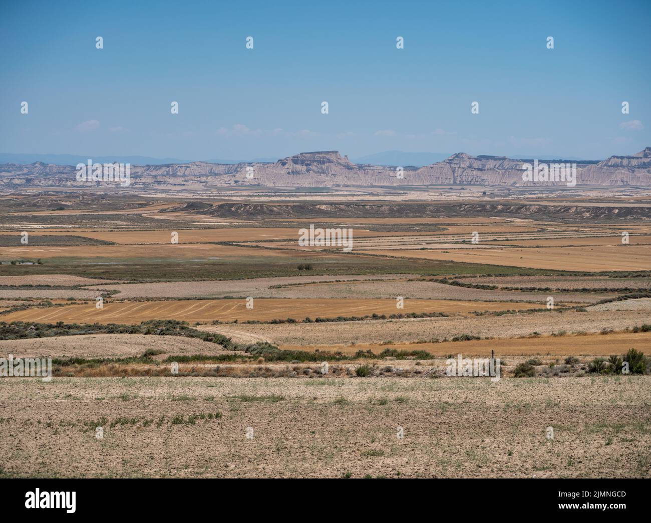 a semidesert natural region or badlands composing clay, chalk and