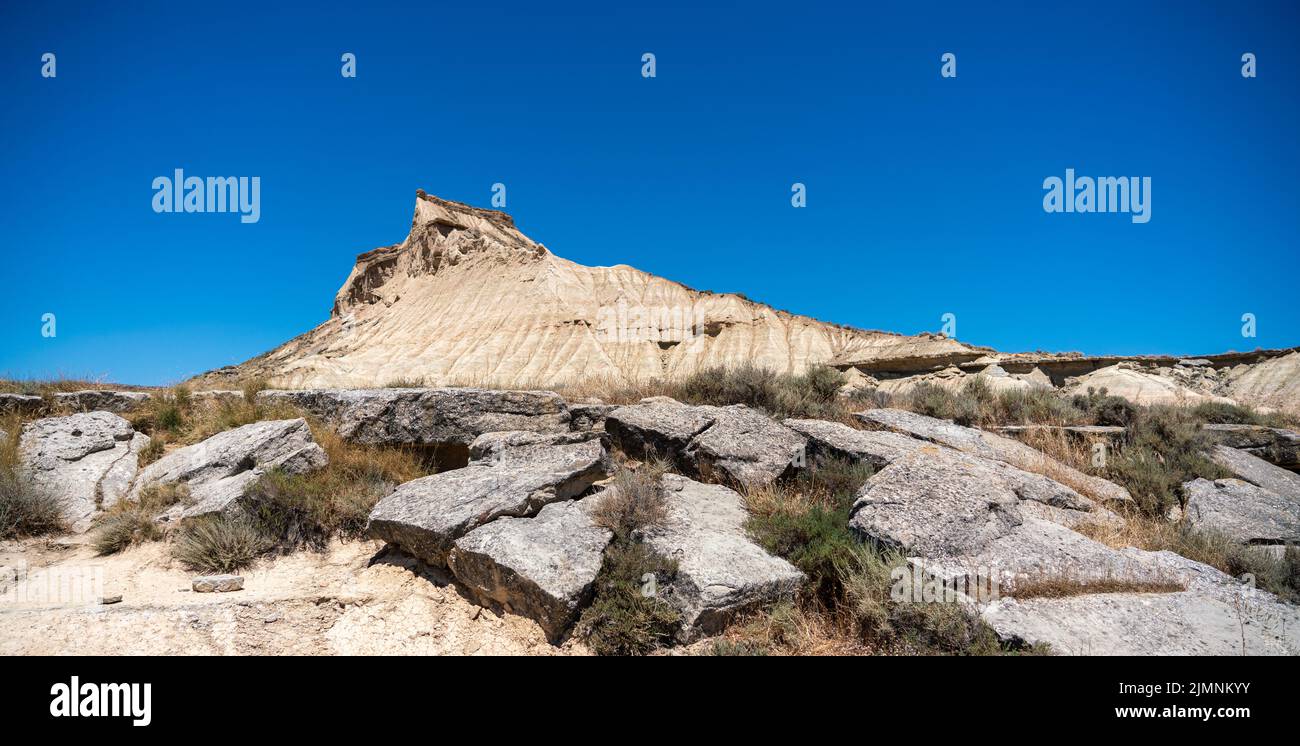 a semidesert natural region or badlands composing clay, chalk and