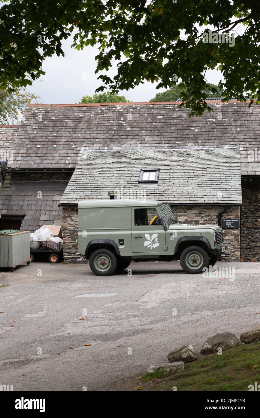 National Trust land rover parked at Lake Windermere, Lake District Stock Photo