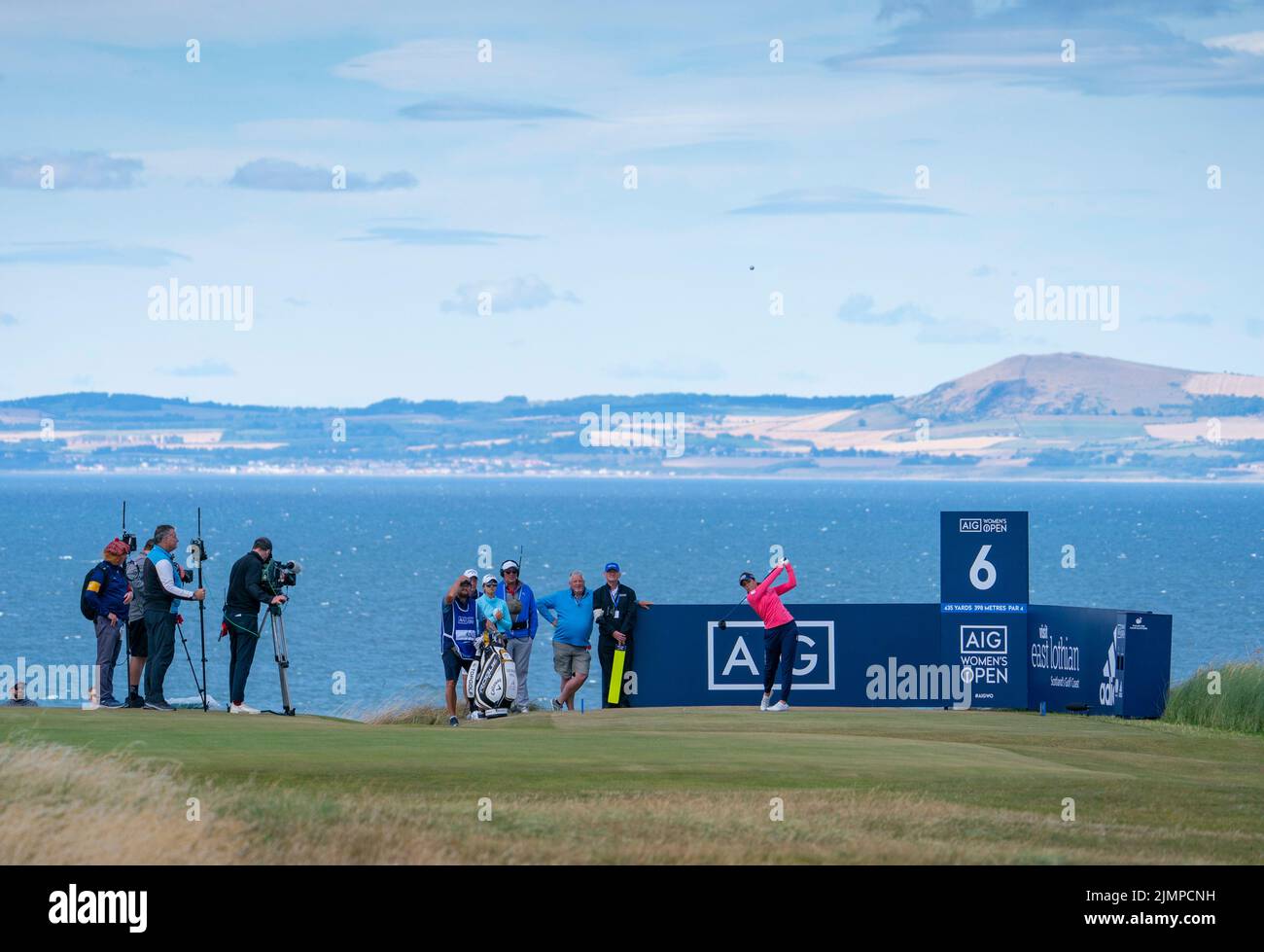 Gullane, Scotland, UK. 7th August 2022. Final  round of the AIG Women’s Open golf championship at Muirfield in East Lothian. Pic;  Georgia Hall tees off on the Sixth hole. Iain Masterton/Alamy Live News Stock Photo