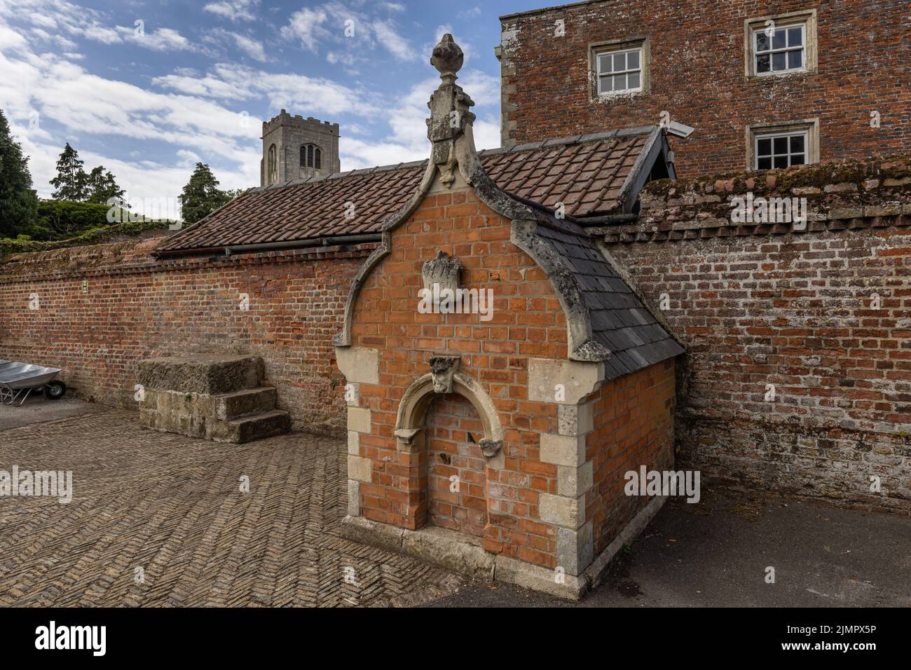 Dog kennel dated 1859, Burton Agnes Hall, a superb 17th century Elizabethan manor house in the East Riding of Yorkshire, England, Uk Stock Photo